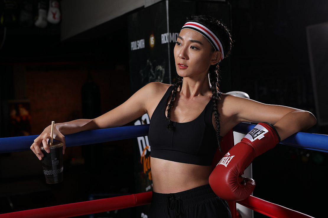 Muay Thai champion and celebrity blogger stars in second Leather and Hide Council of America video of sustainability campaign