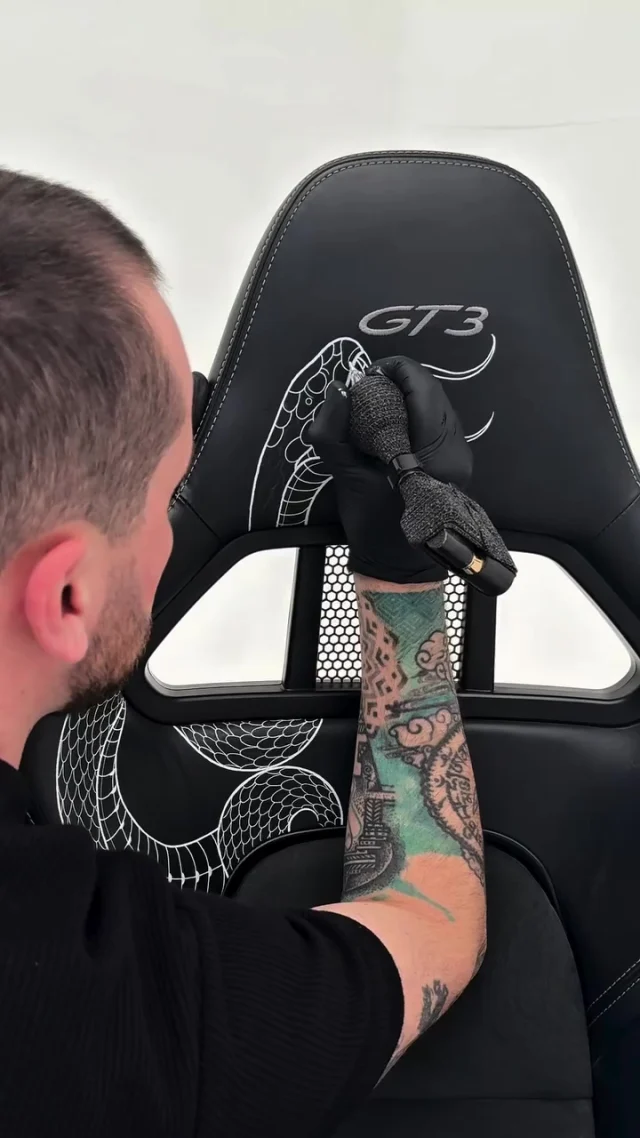Repost from @artimus_ink
We’re obsessed with the work of leather artist Harrison Alcock.

From tattooed hides to these insane seats in a Porsche GT3 Cup, he’s redefining what it means to customise leather.

We love to see it 🔥

#LeatherArt #ChooseRealLeather #CustomLeather #StayDifferent #PorscheGT3 #LeatherTattooing #RLSD