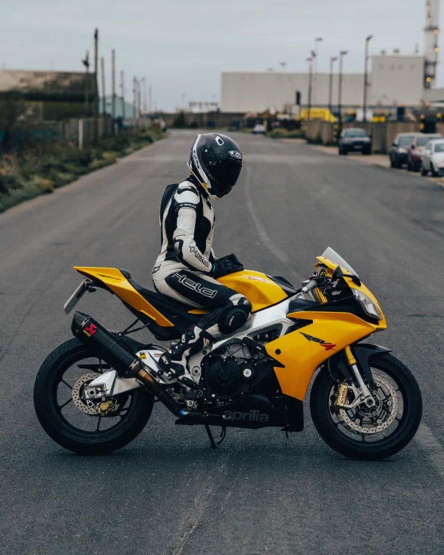 Leather saves lives. Literally.

From MotoGP to Formula 1, leather has long been the go-to for riders and racers. Why?
Because no synthetic beats it for natural abrasion resistance, impact absorption or fire safety.

Unlike plastic-based gear, real leather won't melt under friction - and it’s built to last, crash after crash.

Whether it’s a race suit, a driving glove, or custom bucket seats - leather delivers where it counts.

📸 Adam Rhodes

#PerformanceByNature #ChooseRealLeather #RLSD #RacingLeather #MotoGP #F1 #MotorSportStyle #BuiltToLast